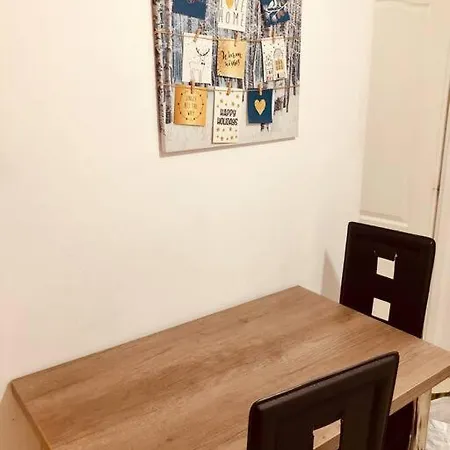 Apt Near Spitalul Judetean, Need Lr14 Apartment *